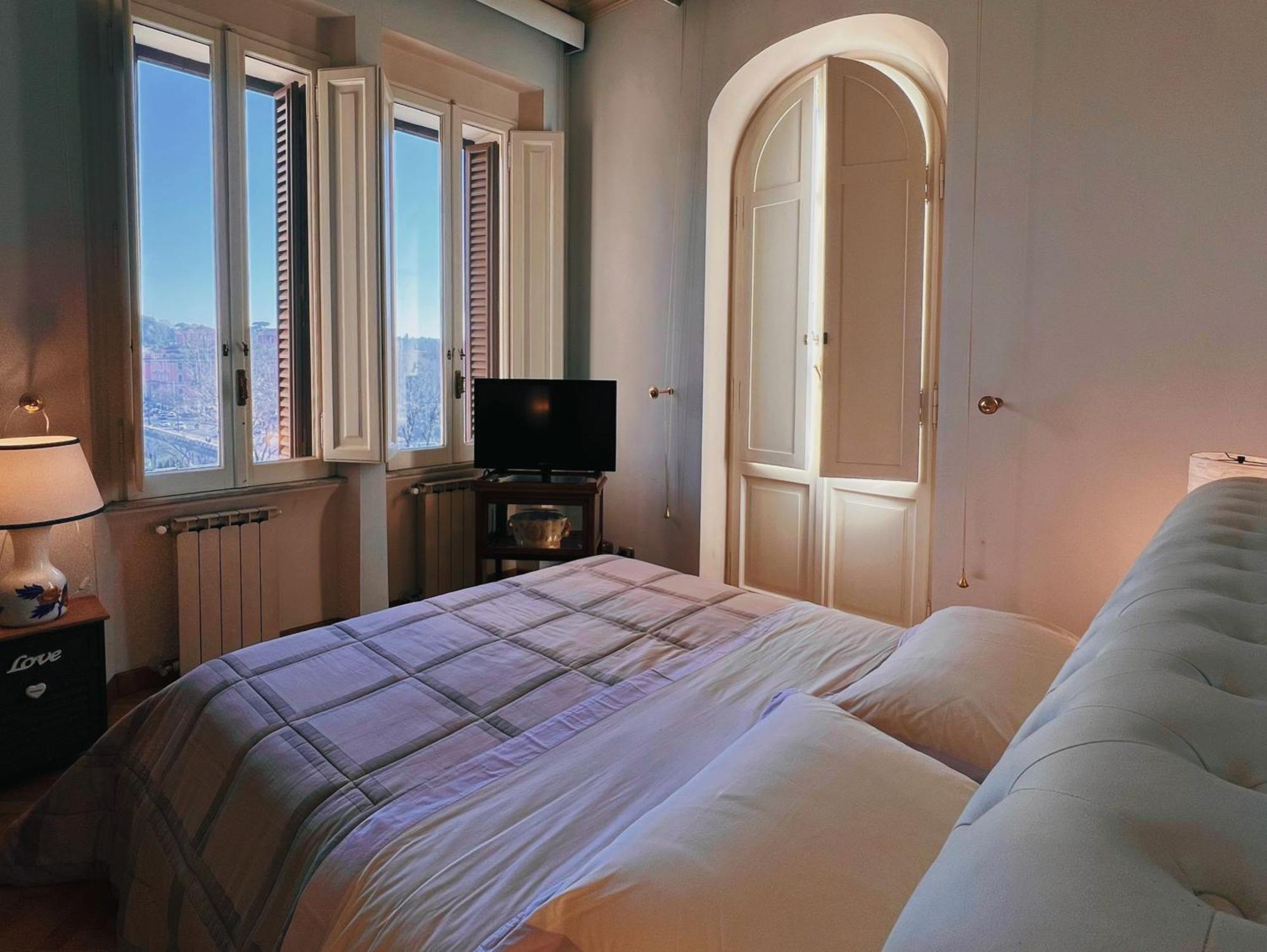 Domus Gracchi Apartment Rome Bagian luar foto