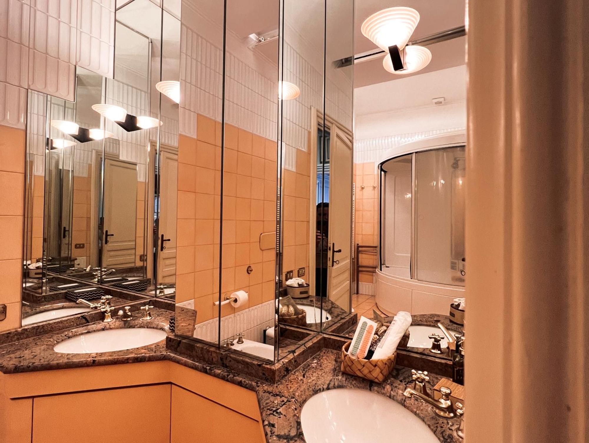 Domus Gracchi Apartment Rome Bagian luar foto