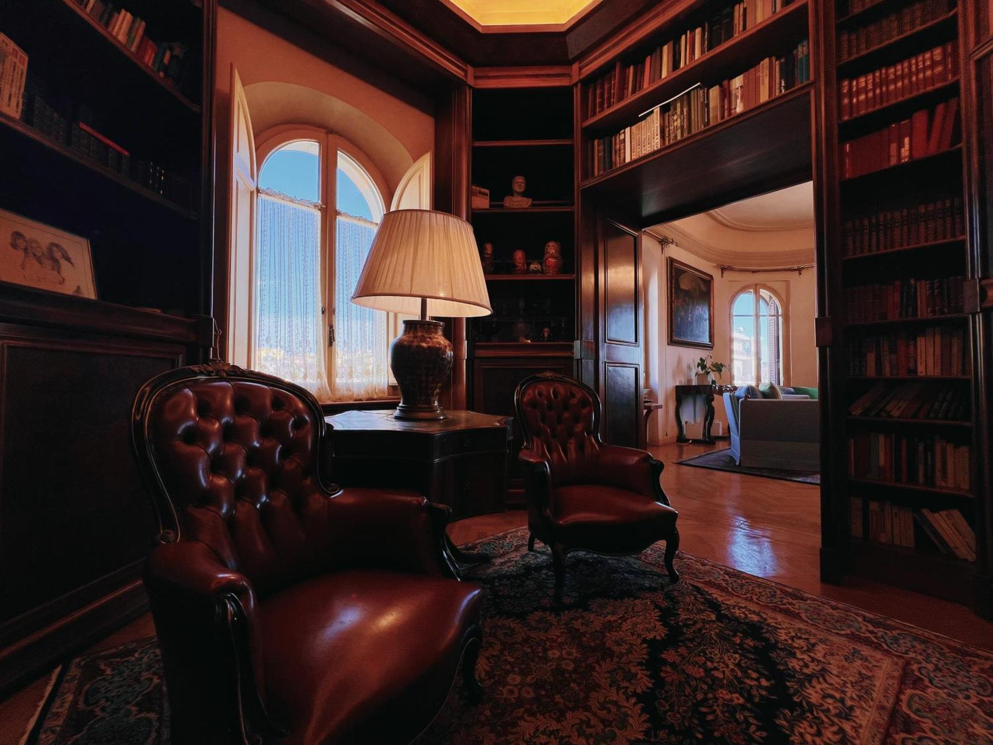 Domus Gracchi Apartment Rome Bagian luar foto